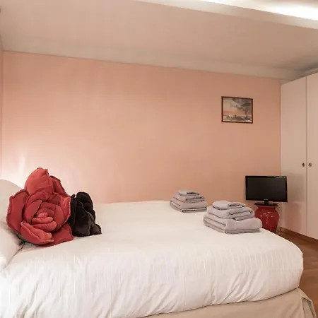 Casa Flavia Ai Morosini - Luxury With Canal View Feriehus *