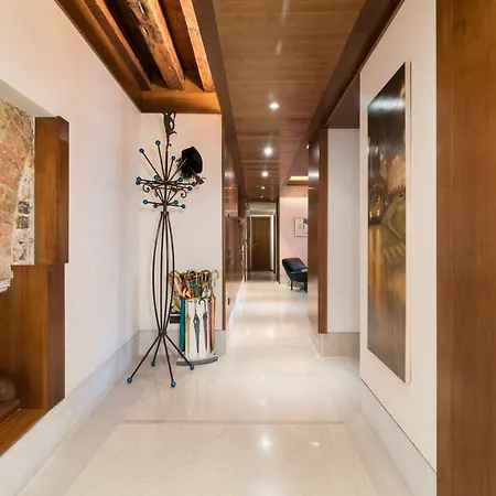 Casa Flavia Ai Morosini - Luxury With Canal View Feriehus Venedig
