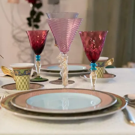 Casa Flavia Ai Morosini - Luxury With Canal View Feriehus *