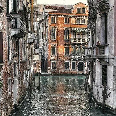 بيت للعطل Casa Flavia Ai Morosini - Luxury With Canal View *