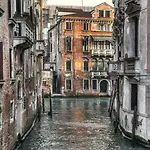 Semesterbostad Casa Flavia Ai Morosini - Luxury With Canal View *