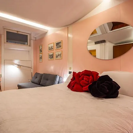 בית נופש Casa Flavia Ai Morosini - Luxury With Canal View *