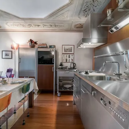 Casa de Férias Casa Flavia Ai Morosini - Luxury With Canal View *