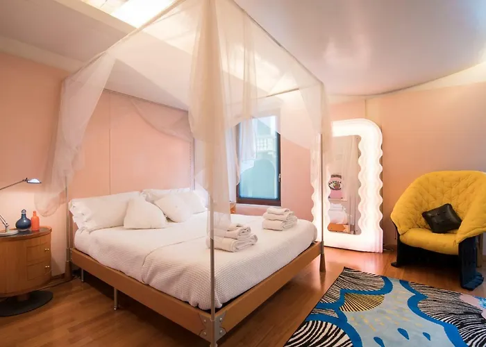 Casa Flavia Ai Morosini - Luxury With Canal View Ferienhaus *